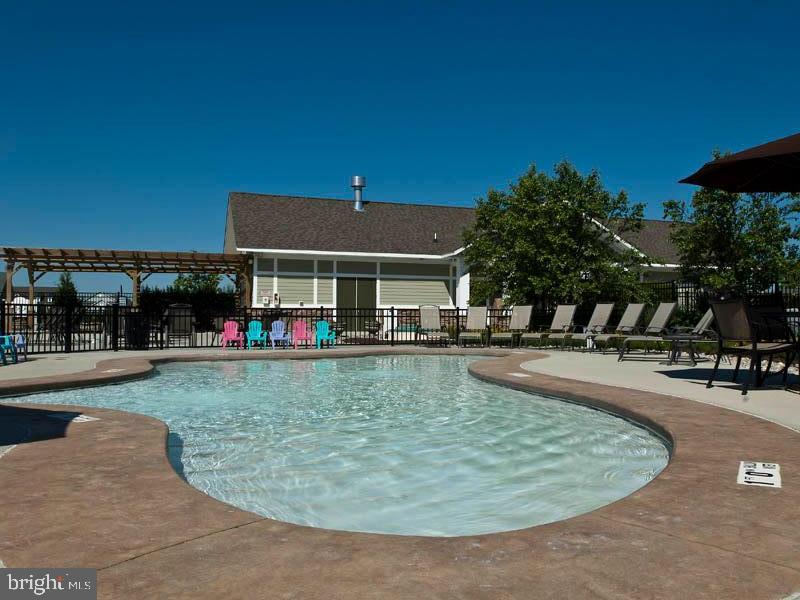 31568 Winterberry Pkwy #104 Property Photo 68