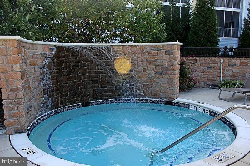 31568 Winterberry Pkwy #104 Property Photo 71