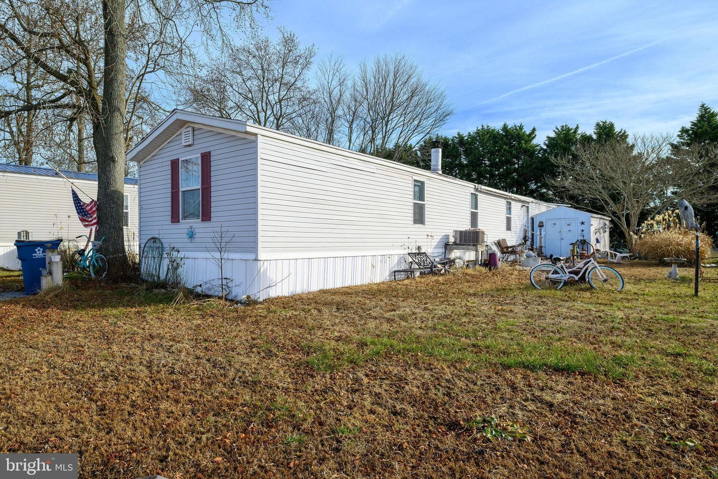 26213 Skip Jack Ln Property Photo 4
