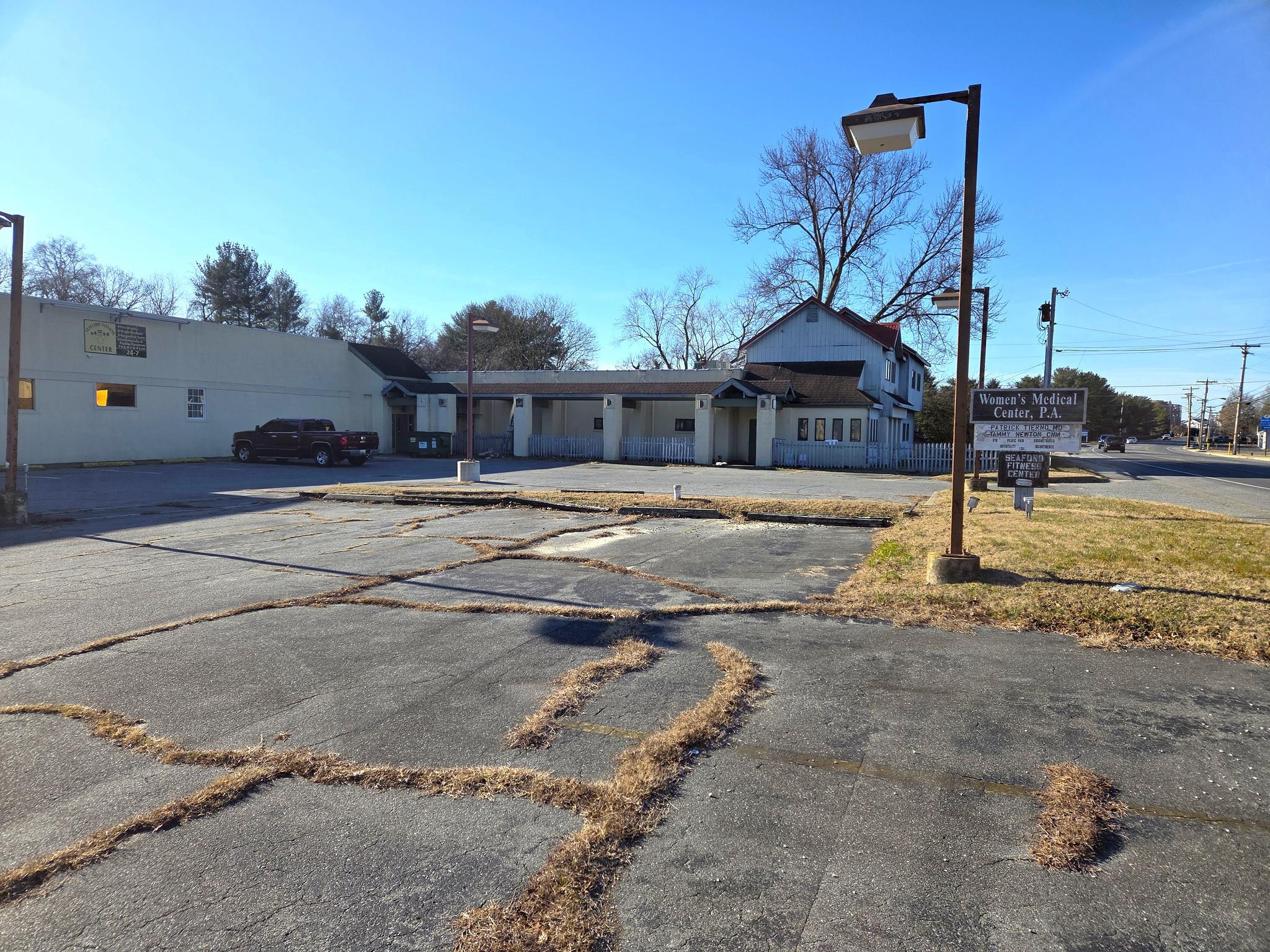 1301 MIDDLEFORD RD #A Property Photo 1