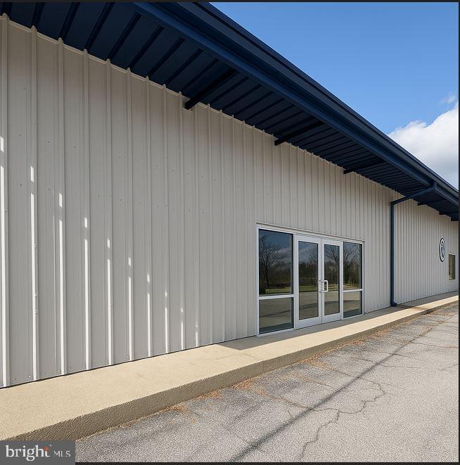501 N Bi State Blvd Property Photo 1