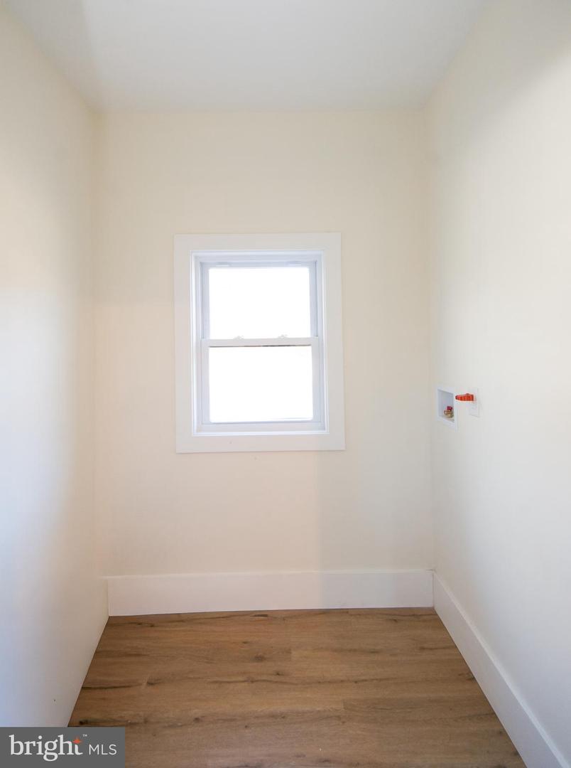 11145 Laurel Road Property Photo 7