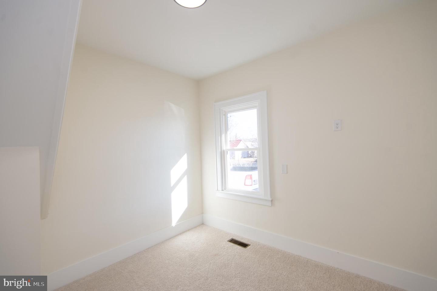 11145 Laurel Road Property Photo 18