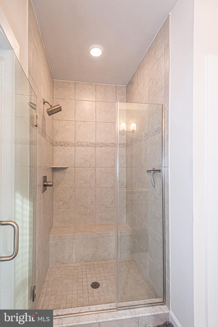 37220 Silvan Wood Way Property Photo 28