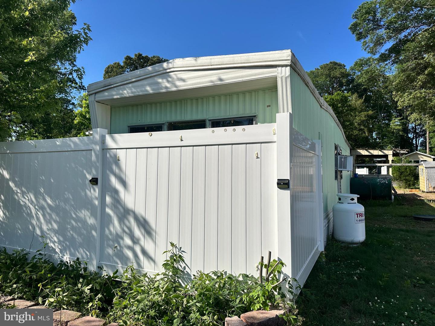 34051 Orchid Ln Property Photo 2