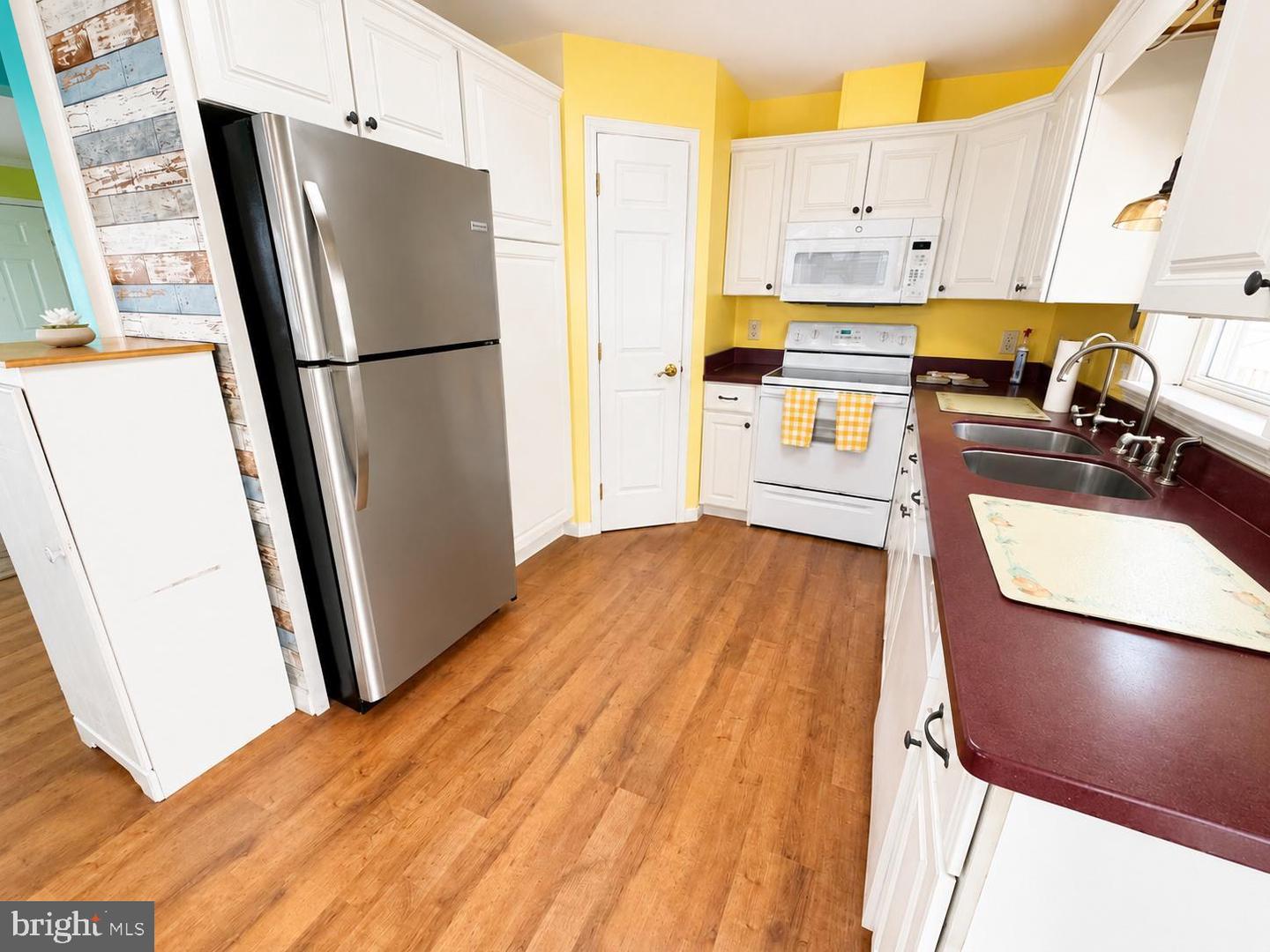 37097 Sandpiper Rd #9 Property Photo 28