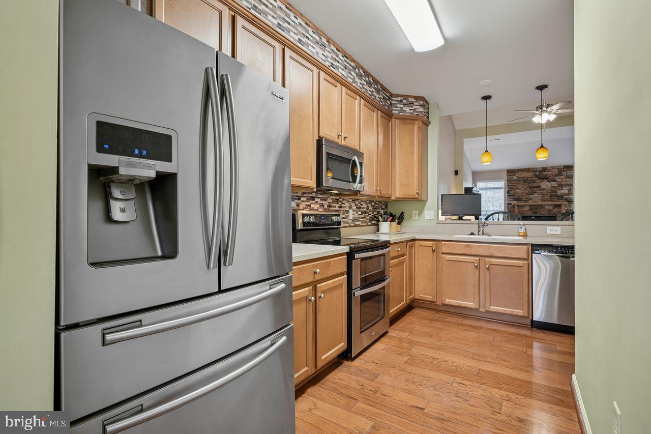 36318 Ridgeshore Ln Property Photo 5