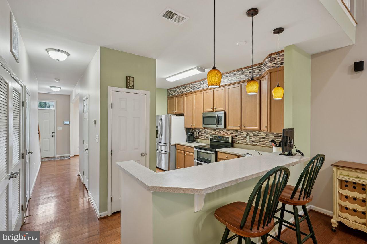 36318 Ridgeshore Ln Property Photo 7