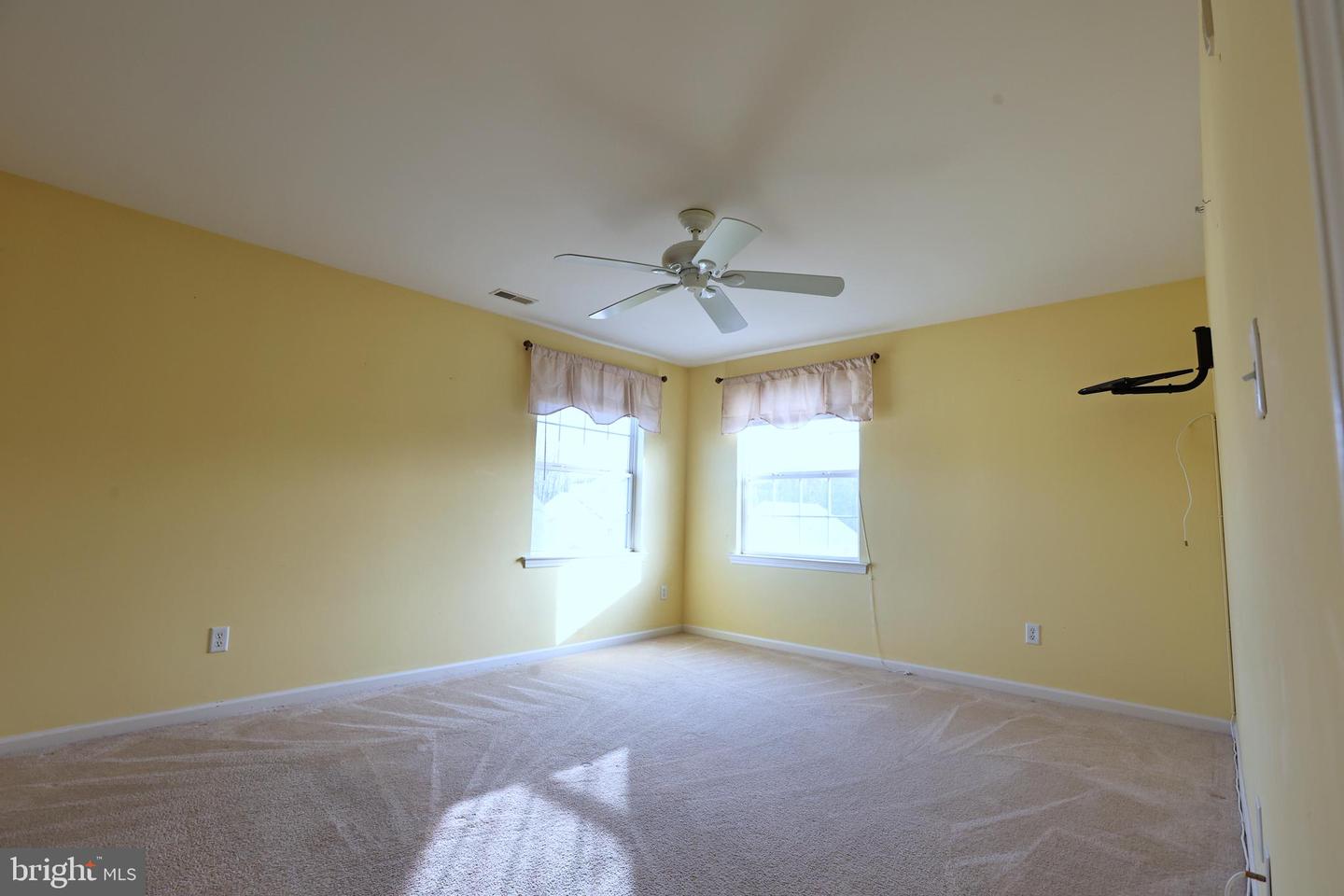 5306 Caitlins Way Property Photo 19