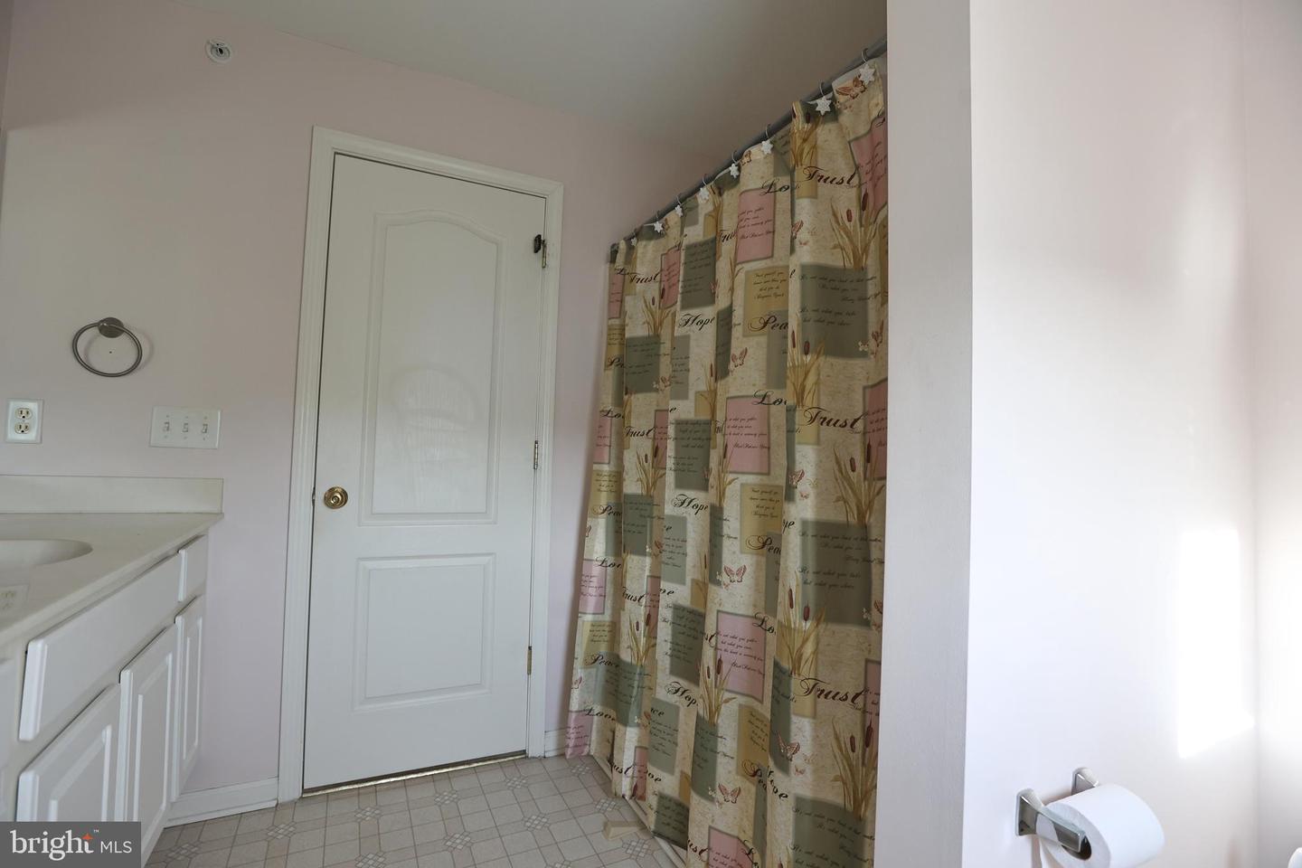 5306 Caitlins Way Property Photo 23