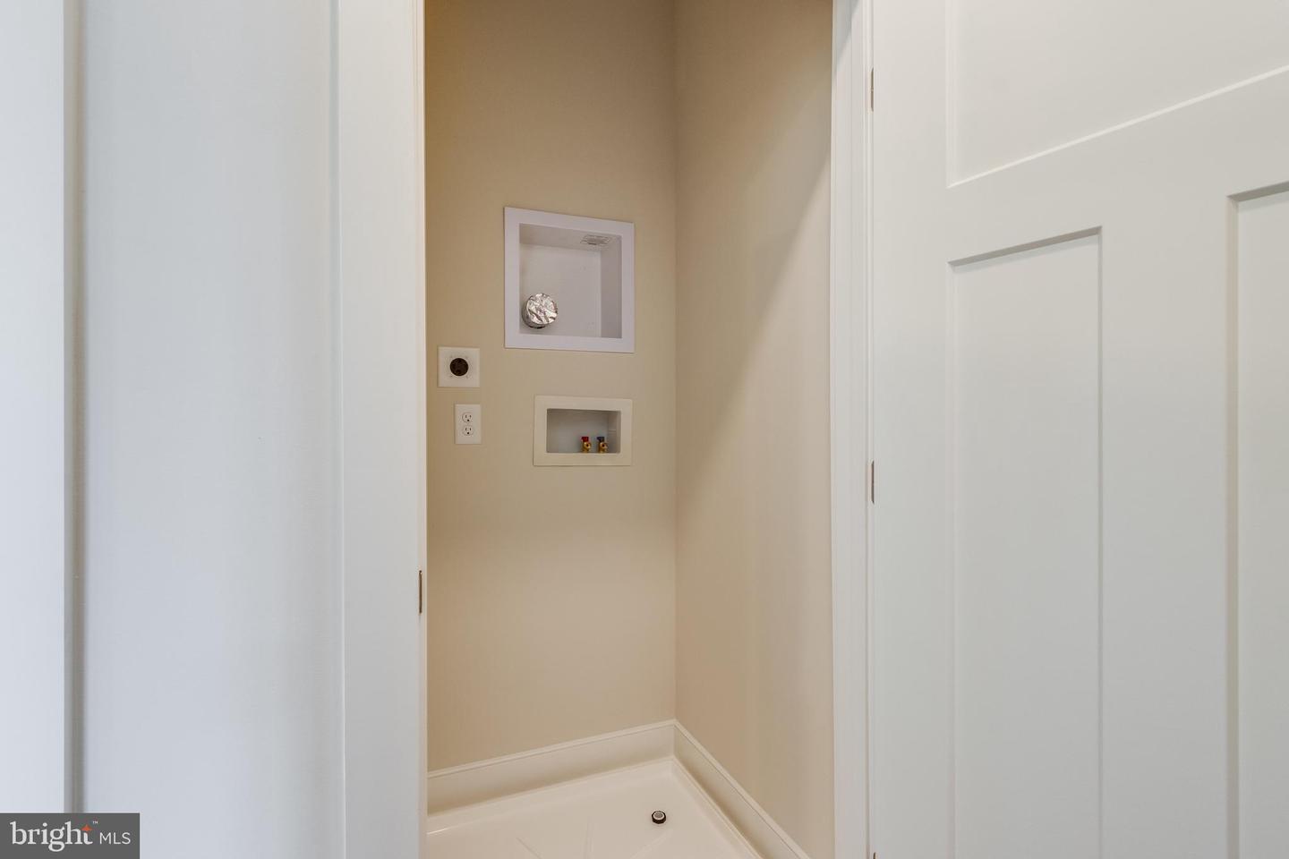 30461 Blue Beech Ln Property Photo 72
