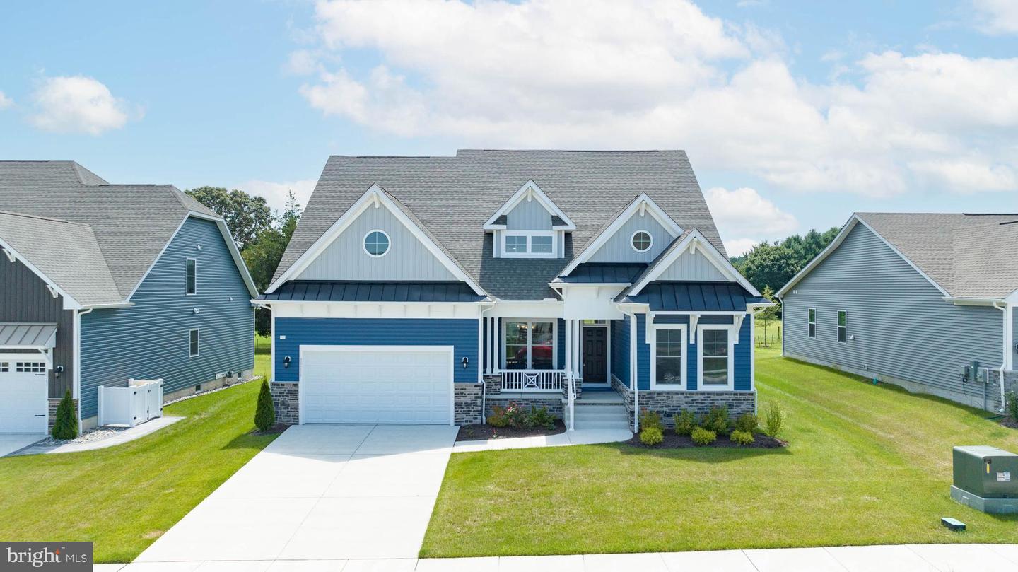 30256 SNUG BERTH DR