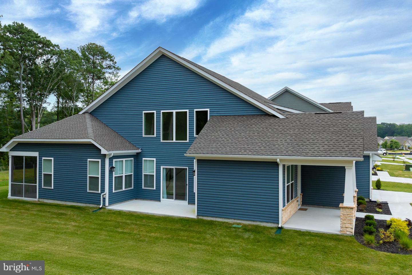 24024 Harrier Xing Property Photo 6
