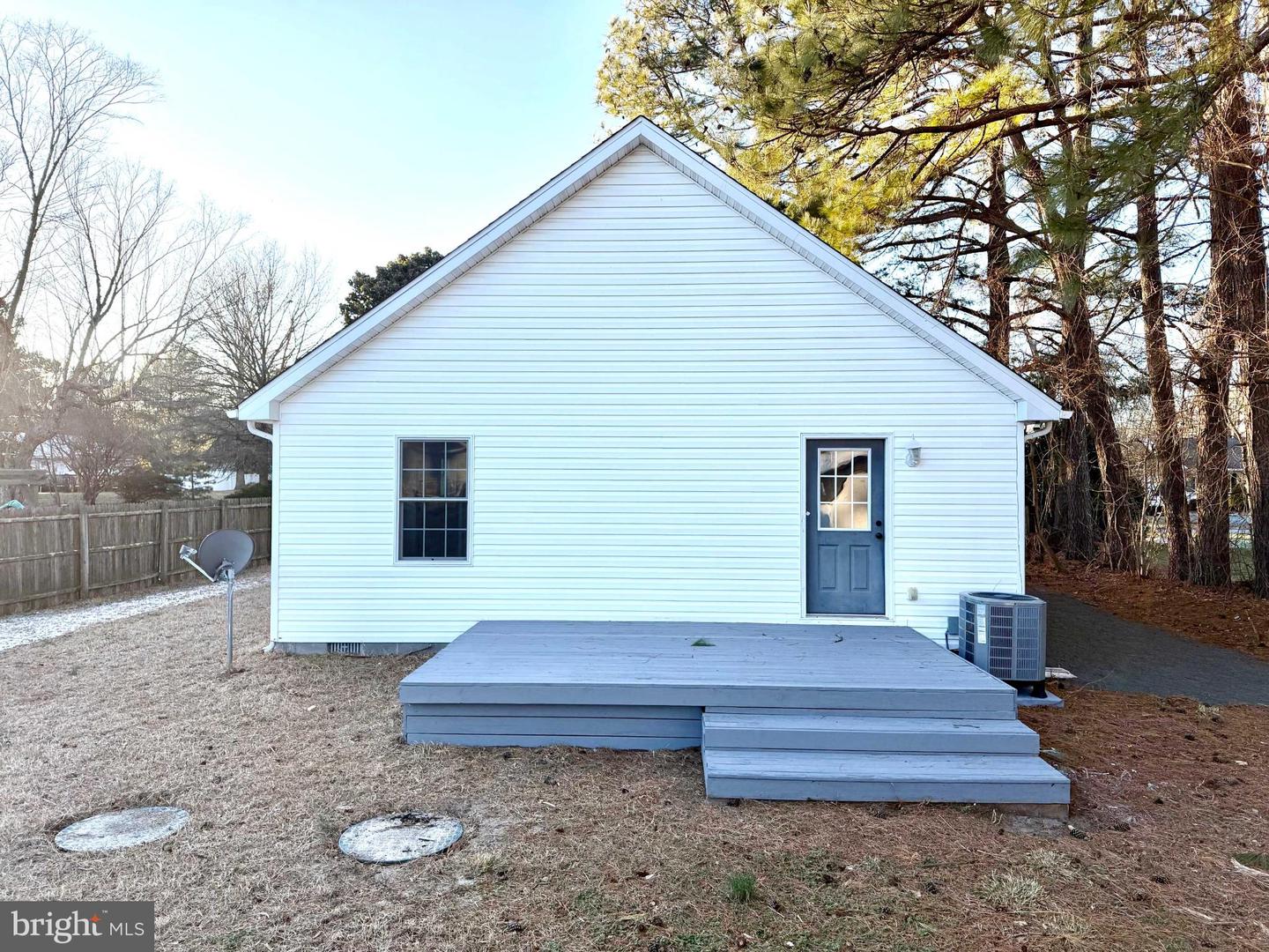 22161 Thompson Pkwy Property Photo 4