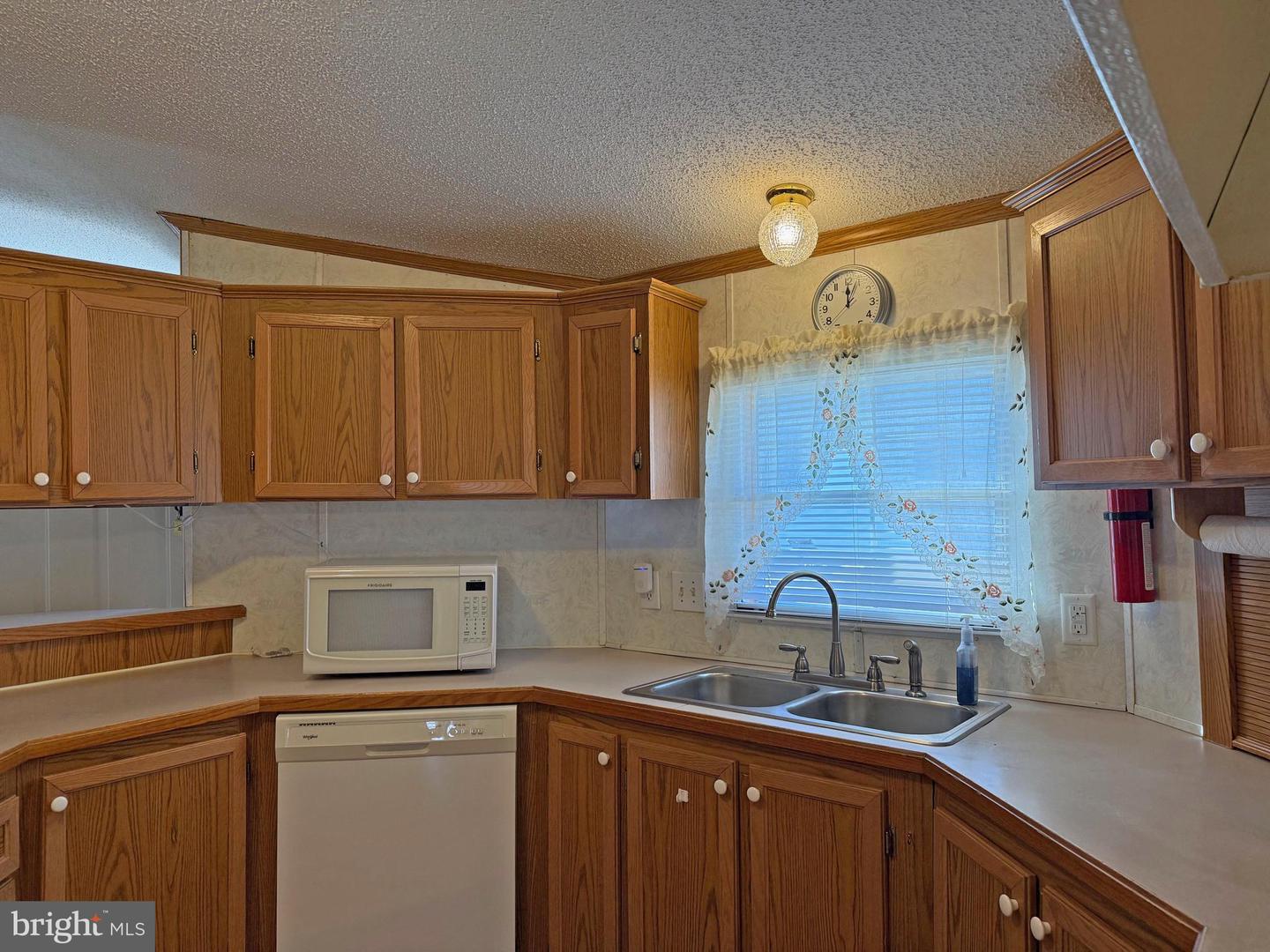 35531 Knoll Way #595 Property Photo 8