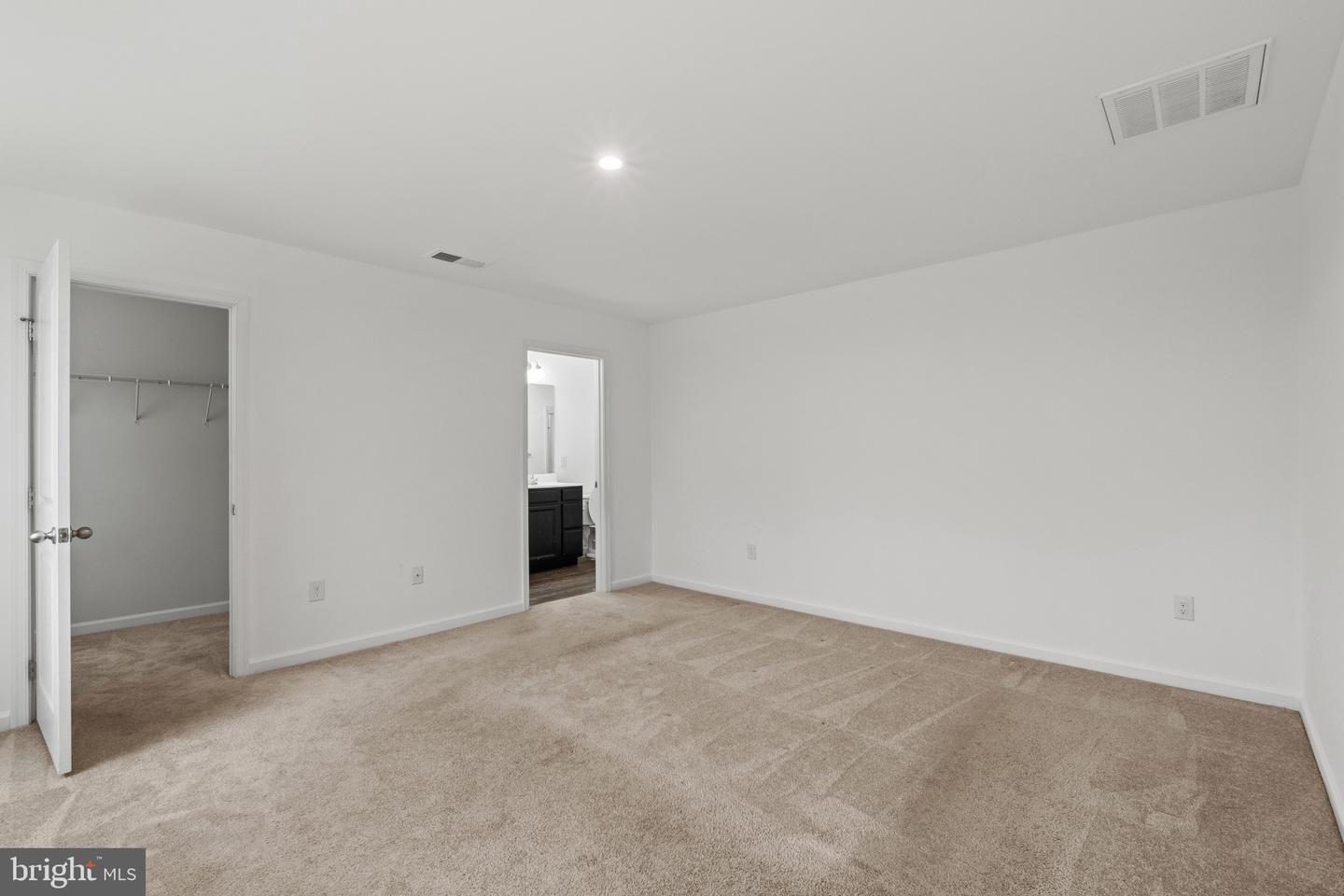 11735 Buckingham Dr Property Photo 15