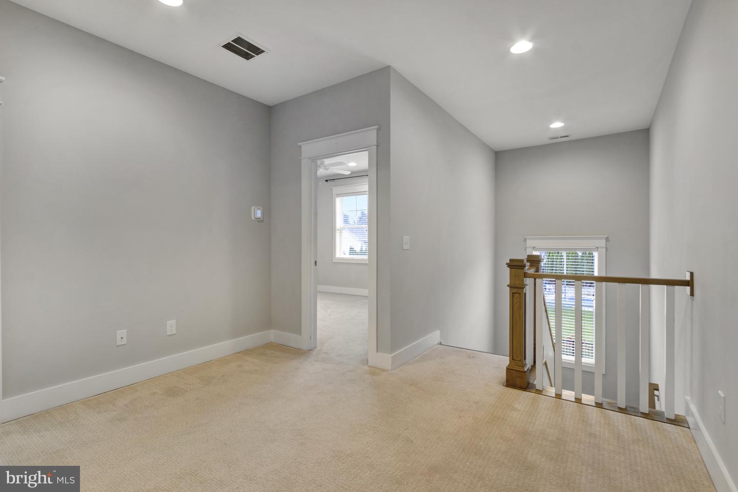 31569 Rachel Ave Property Photo 26