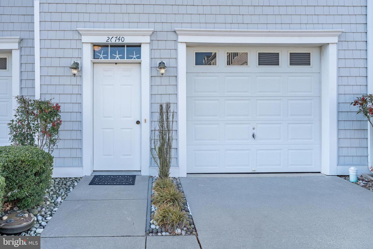26740 Chatham Ln Property Photo 5