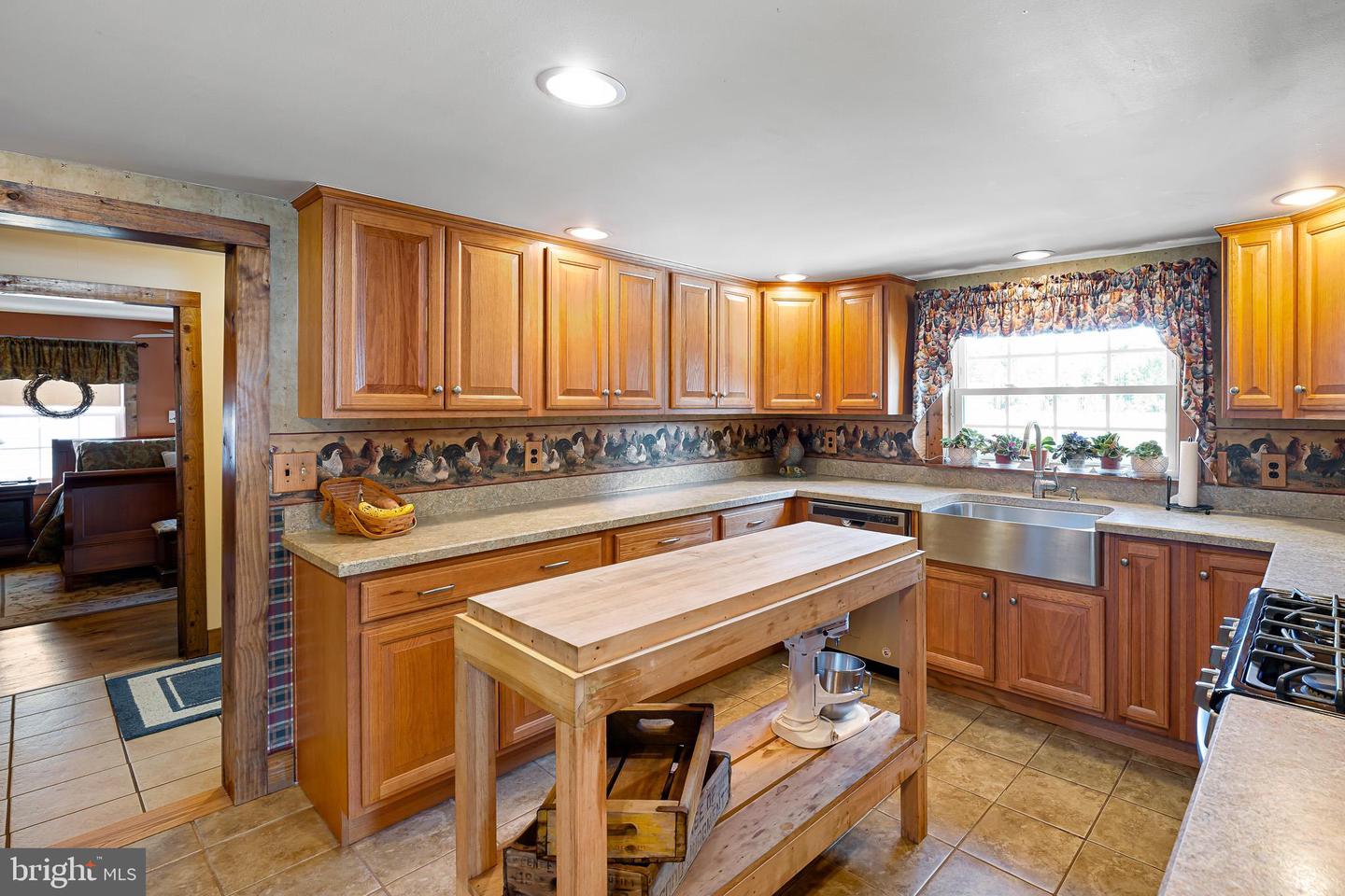 35717 Farm House Ln Property Photo 12