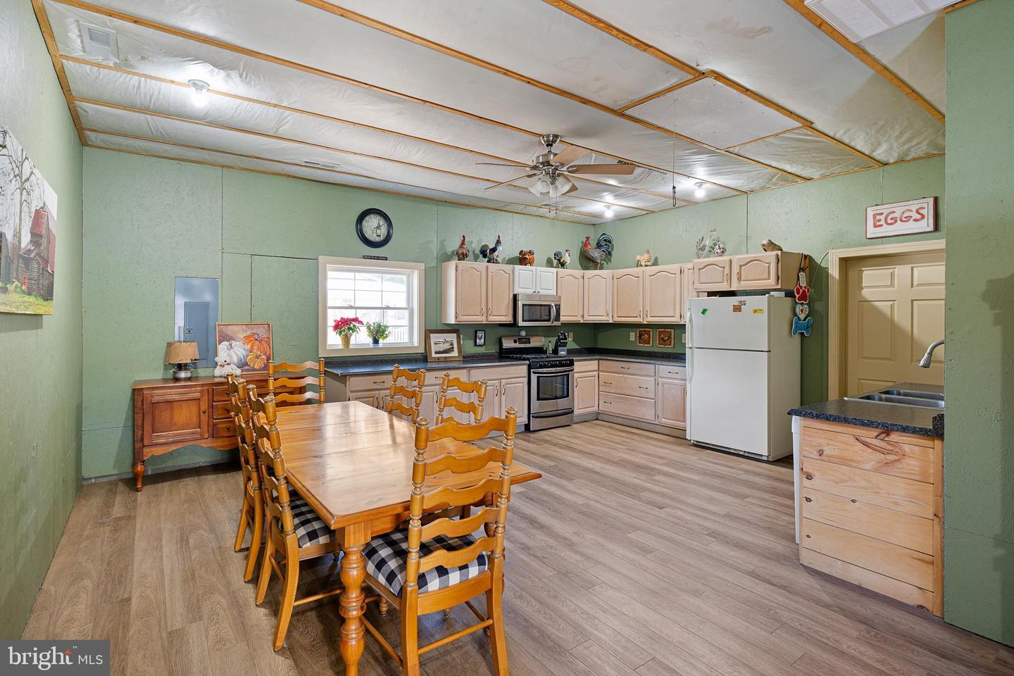 35717 Farm House Ln Property Photo 38