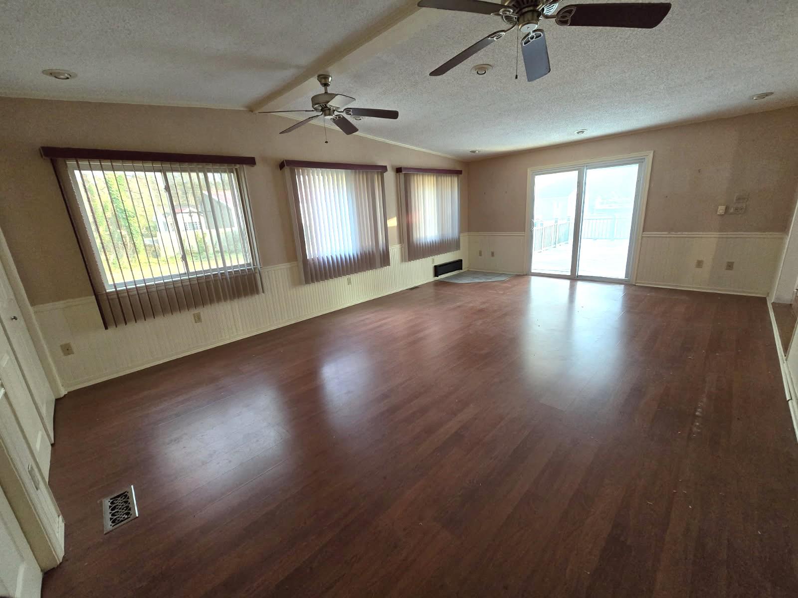 24349 Canal Dr Property Photo 26