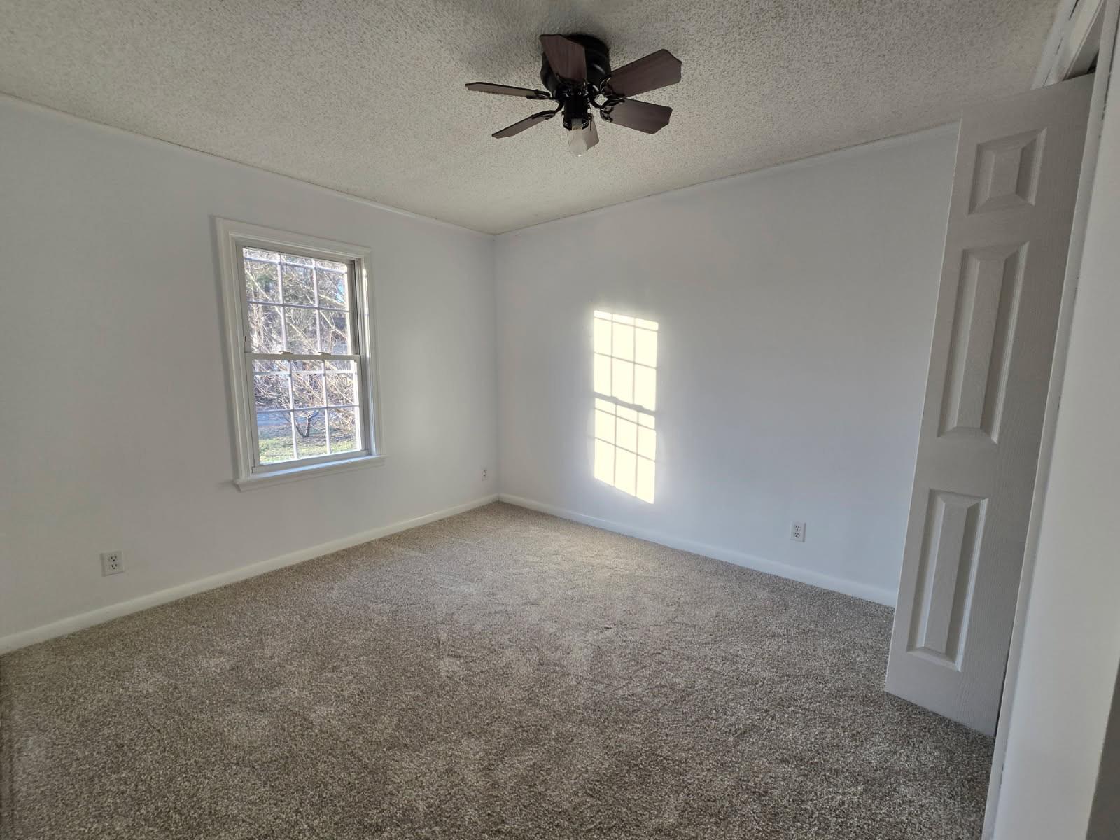 24349 Canal Dr Property Photo 32