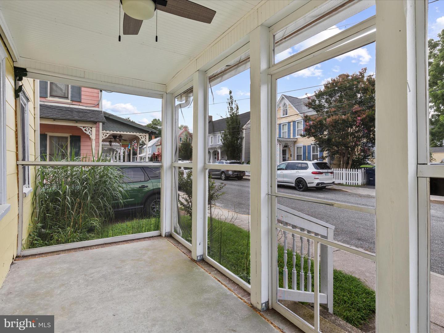 111 Broad St Property Photo 4