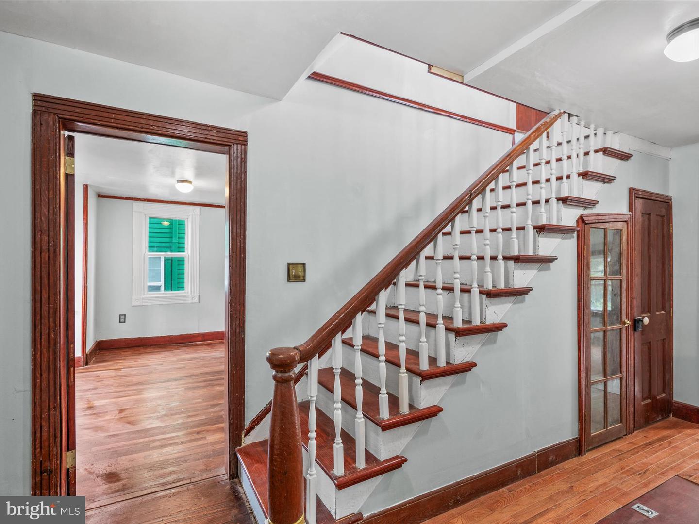 111 Broad St Property Photo 6