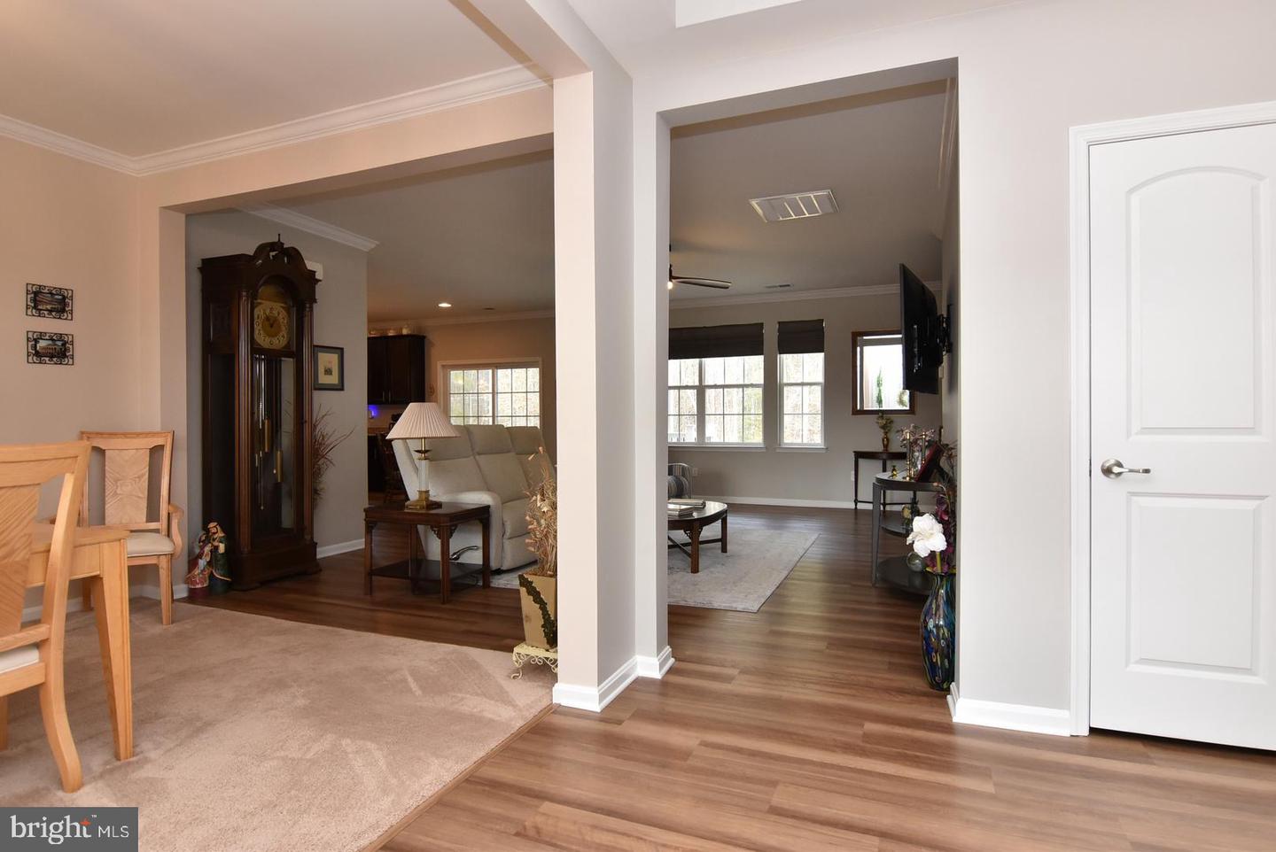26468 E Old Gate Dr Property Photo 4