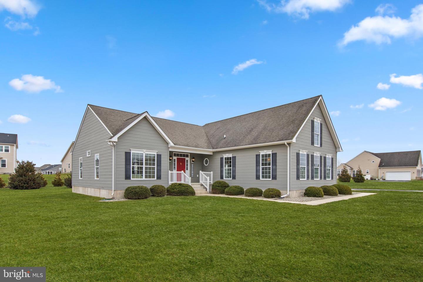 22585 SOUTHERN PINES DR