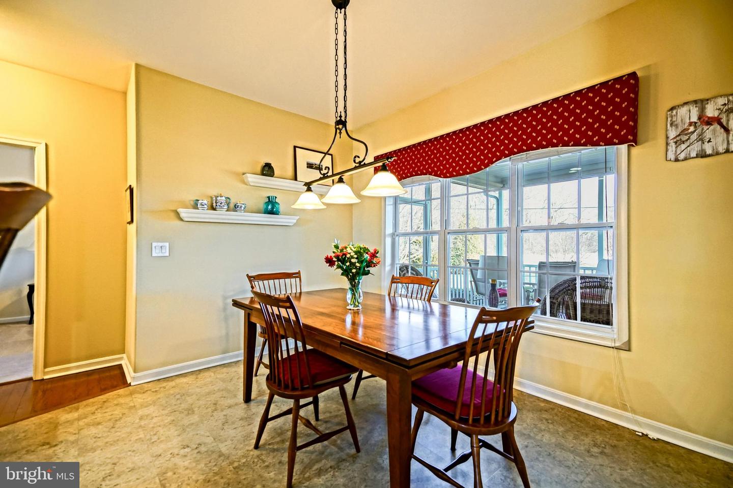 16402 Winding River Dr Property Photo 11