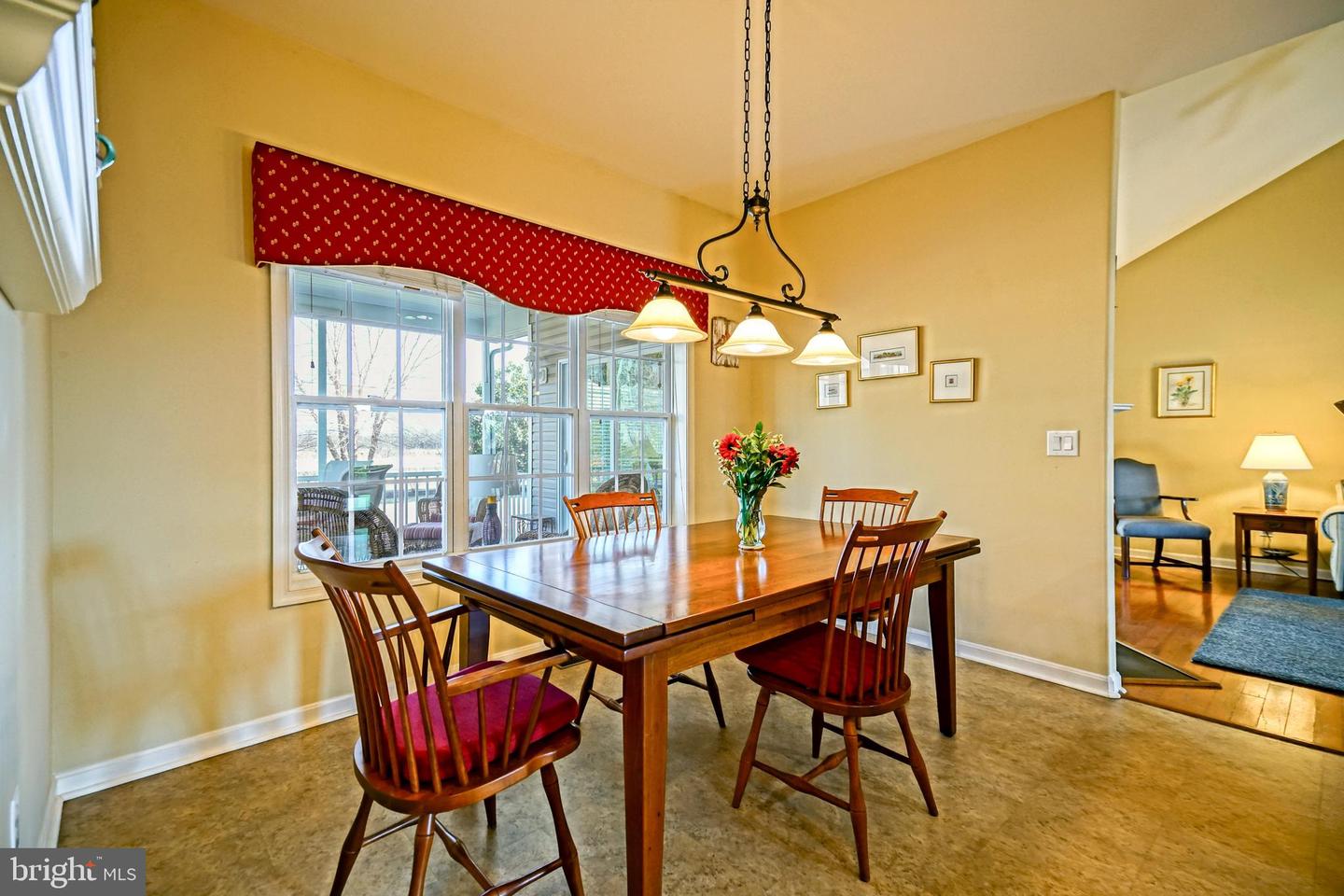 16402 Winding River Dr Property Photo 12