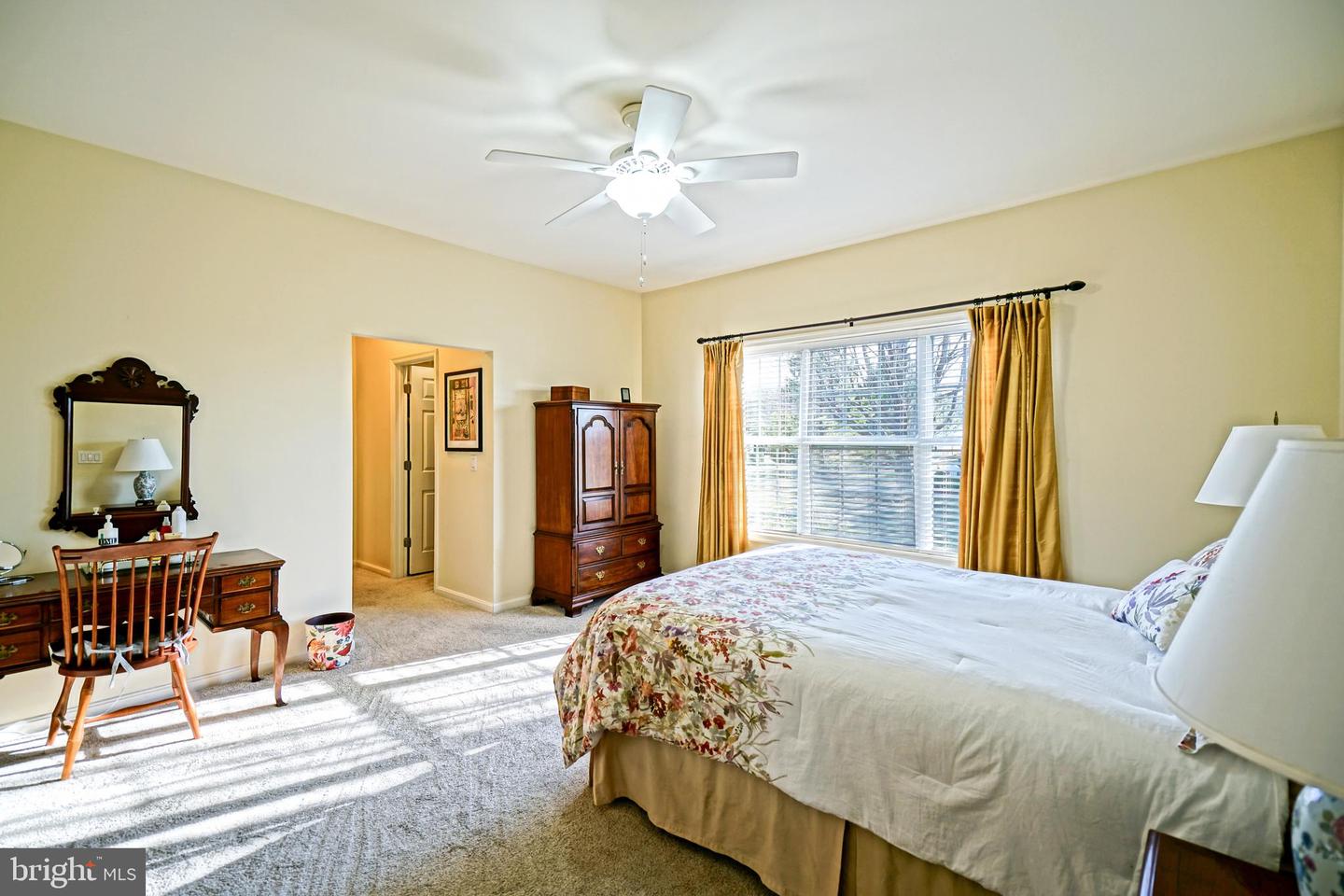 16402 Winding River Dr Property Photo 24