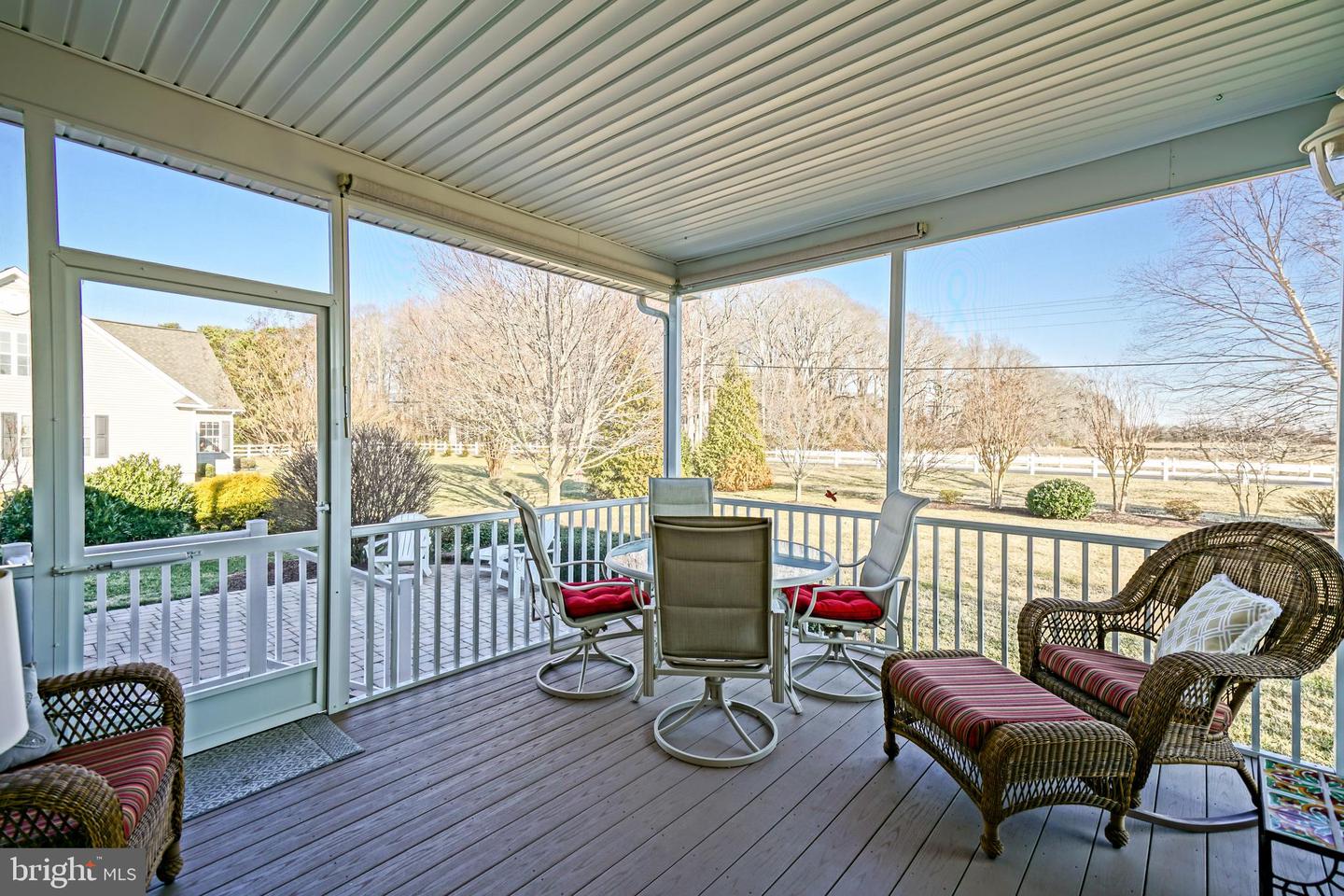 16402 Winding River Dr Property Photo 39
