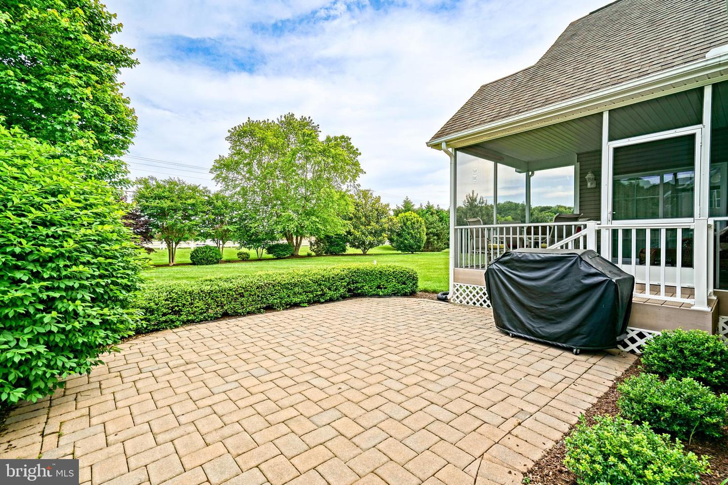 16402 Winding River Dr Property Photo 44