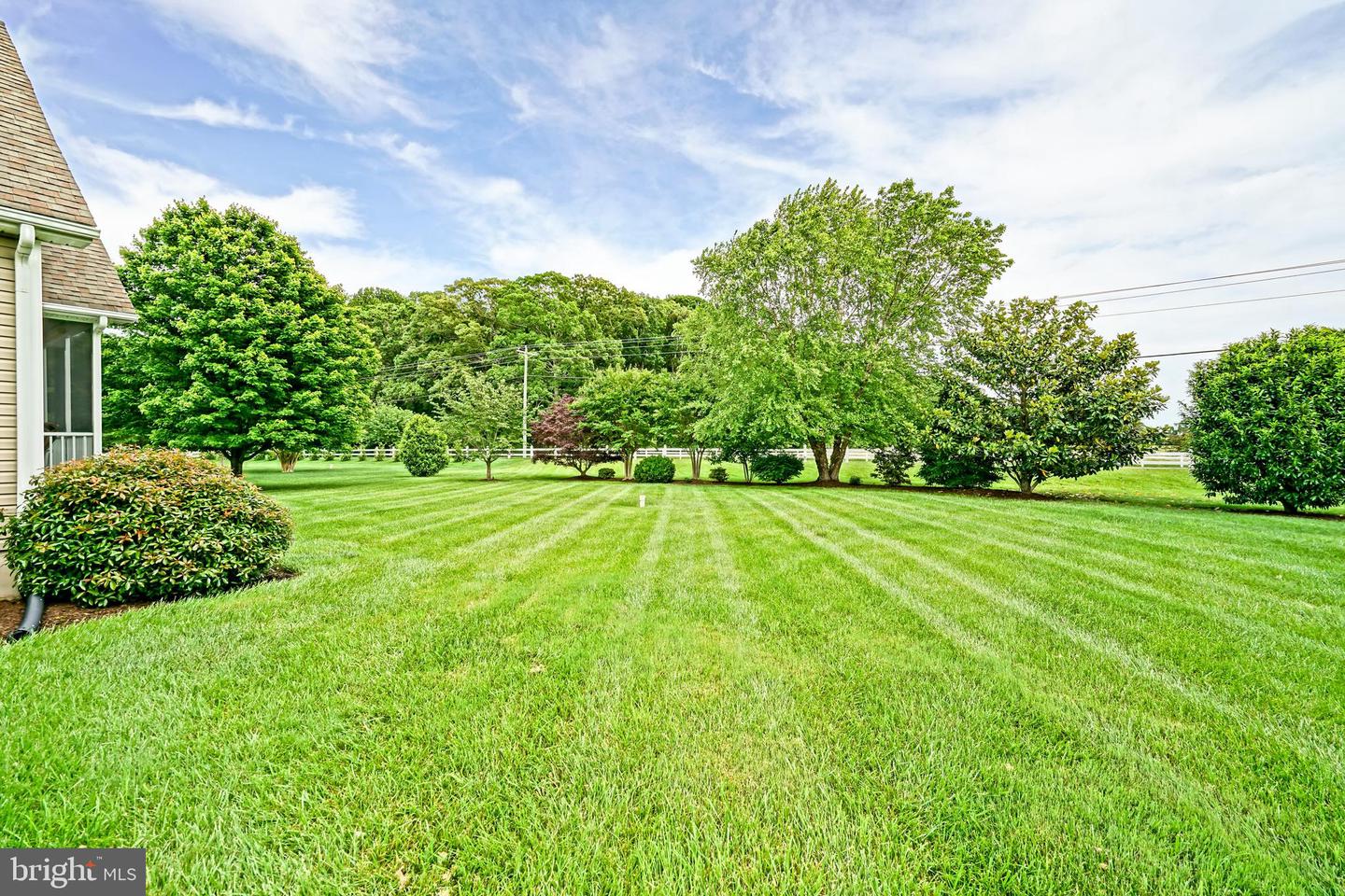 16402 Winding River Dr Property Photo 48