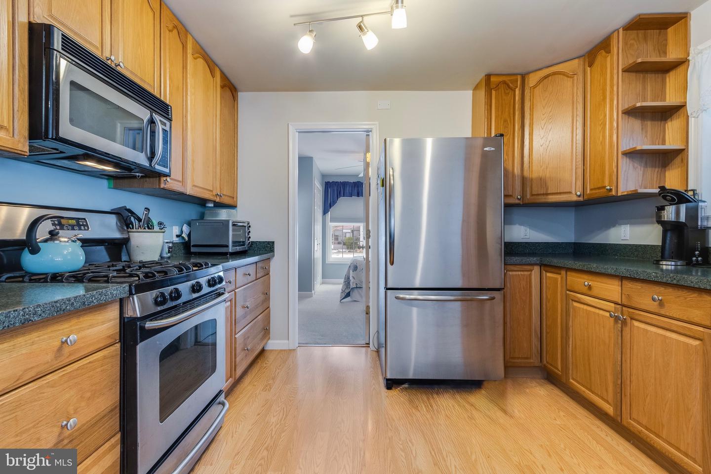 21734 C St Property Photo 8