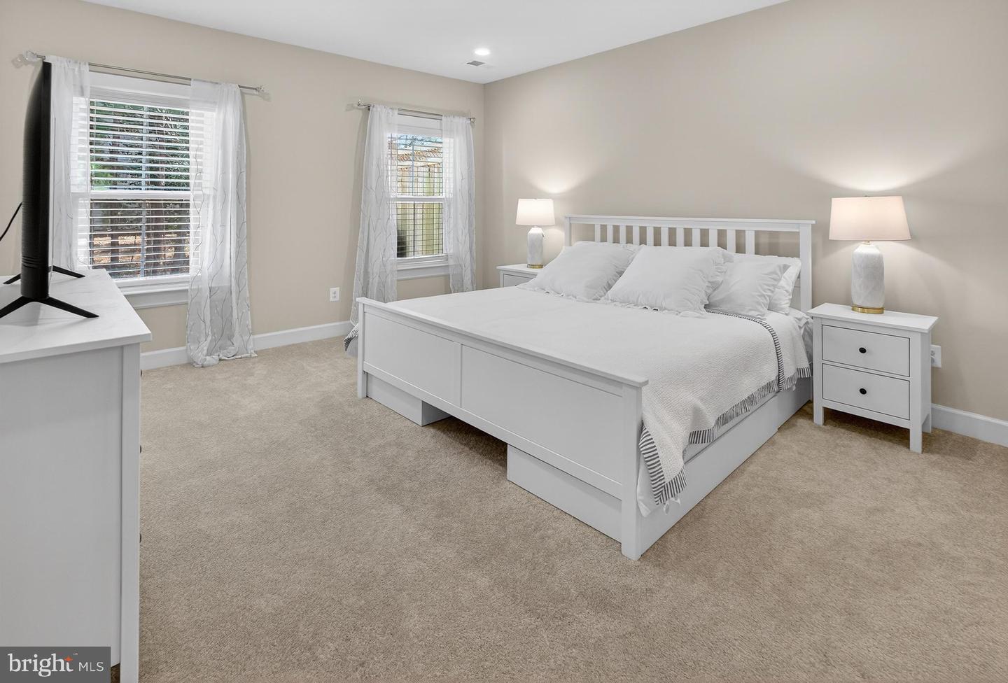 22150 Dune Cir Property Photo 5