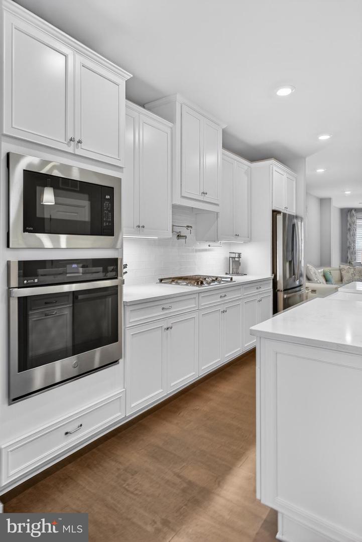 22150 Dune Cir Property Photo 13