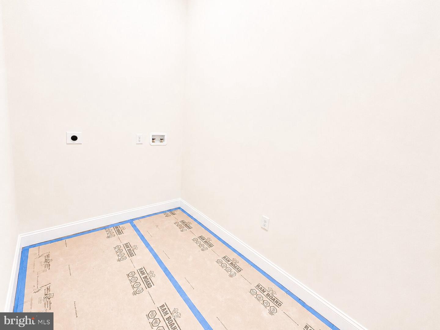 24519 Holly Acres Lane Property Photo 20