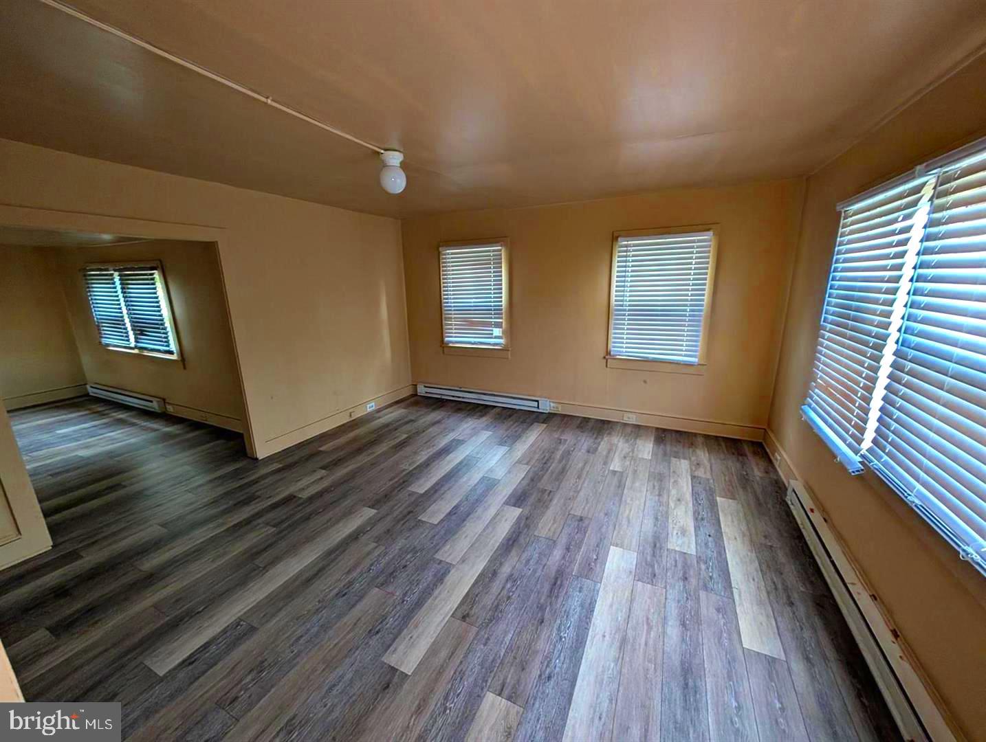 15 E 4th St Property Photo 5