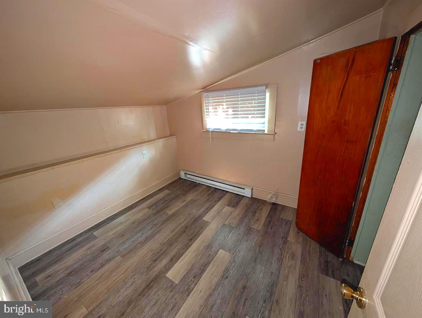 15 E 4th St Property Photo 13