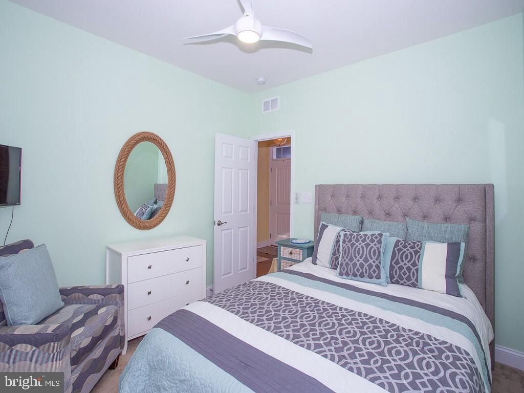 33457 Marina Bay Cir #4 Property Photo 33