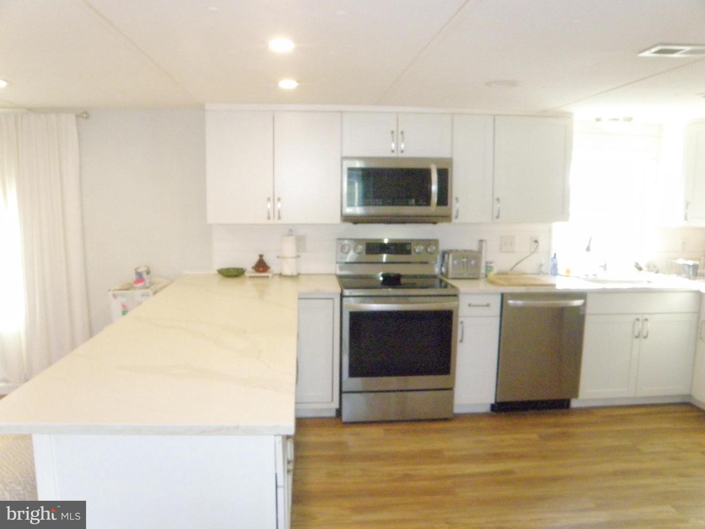 35575 Pine Dr Property Photo 6