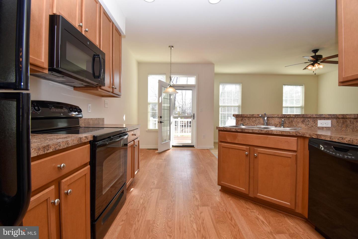 10020 Iron Pointe Dr #9d Property Photo 15
