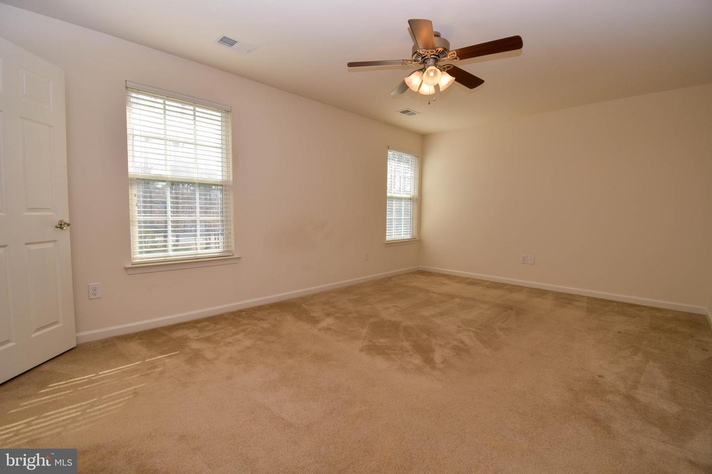 10020 Iron Pointe Dr #9d Property Photo 19