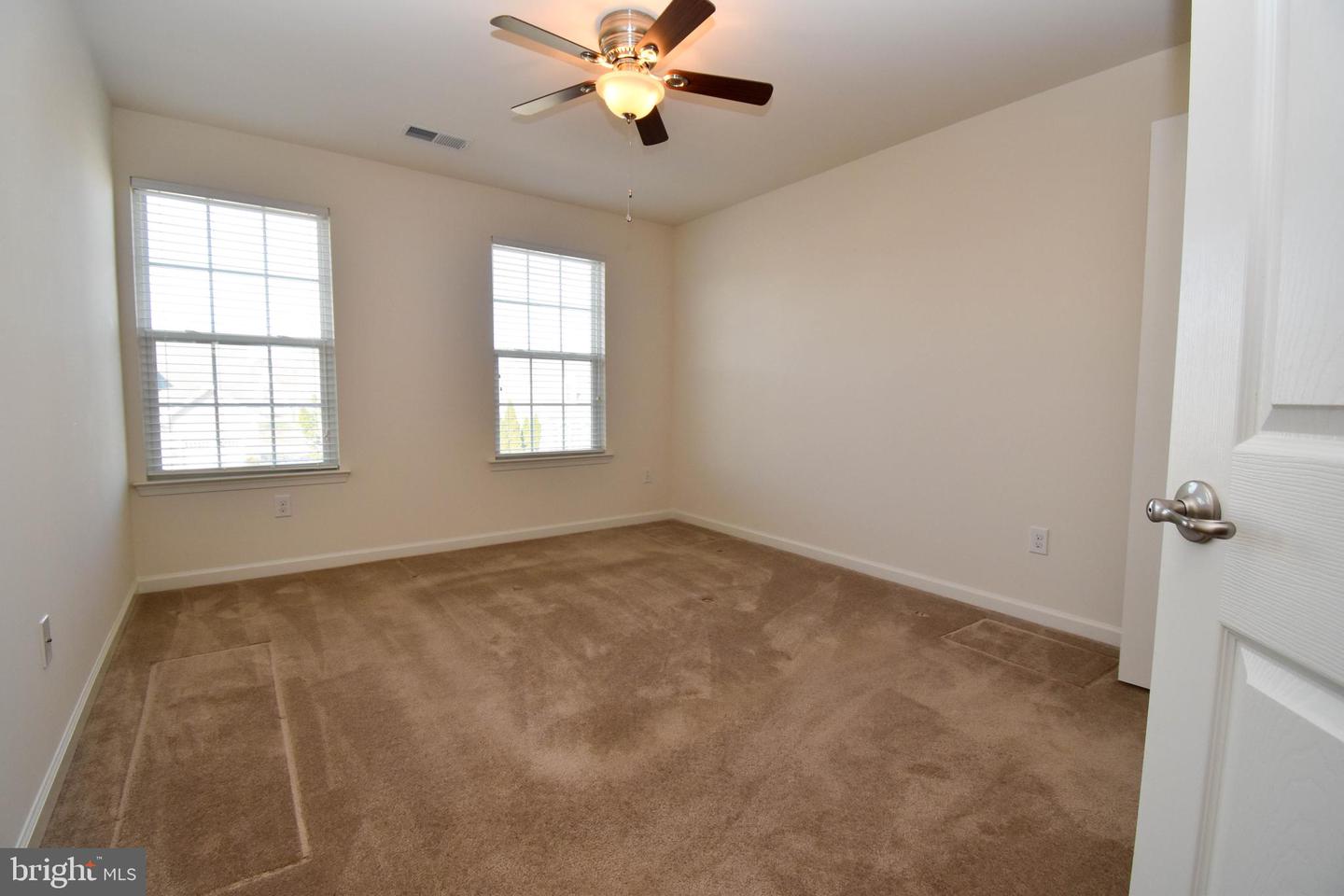 10020 Iron Pointe Dr #9d Property Photo 24