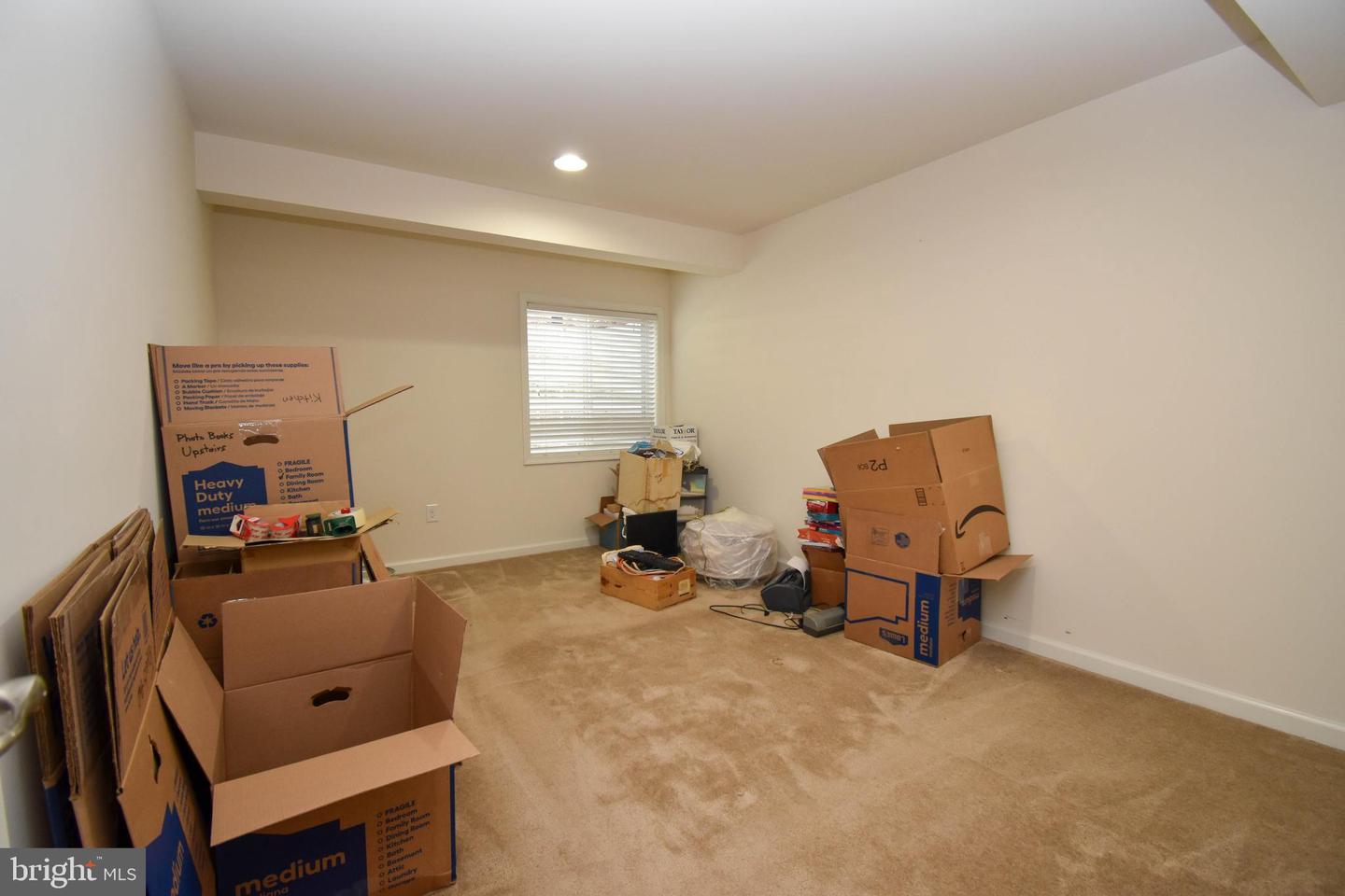 10020 Iron Pointe Dr #9d Property Photo 32