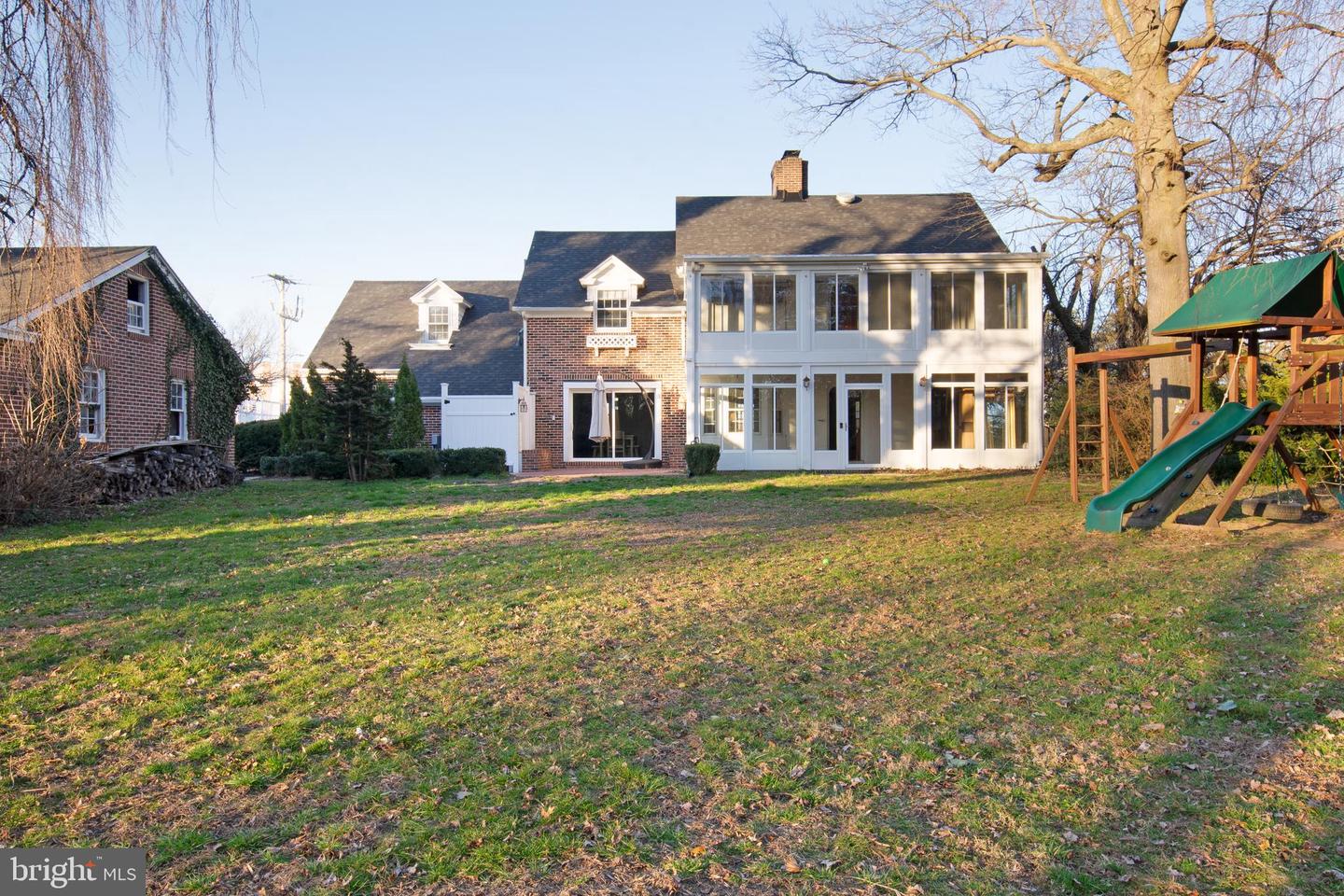 28 W Clarke Ave Property Photo 58