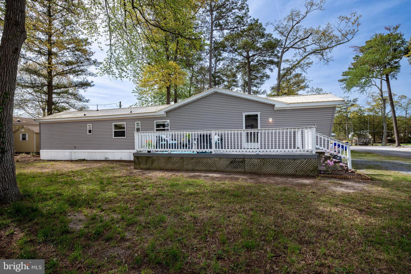 25875 Plum St Property Photo 18